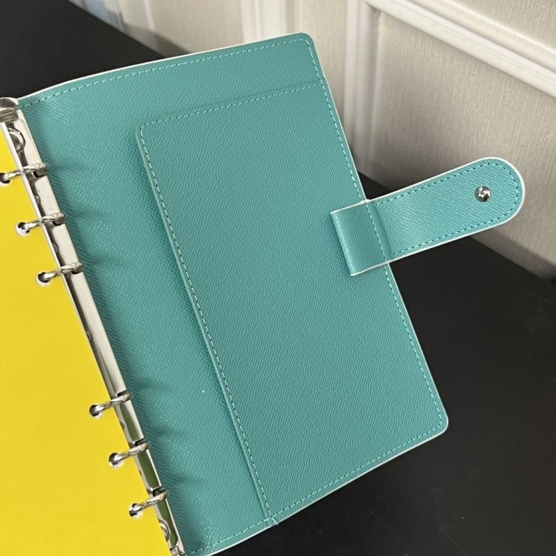 WaterResistant Louis Vuitton Notepads 269088