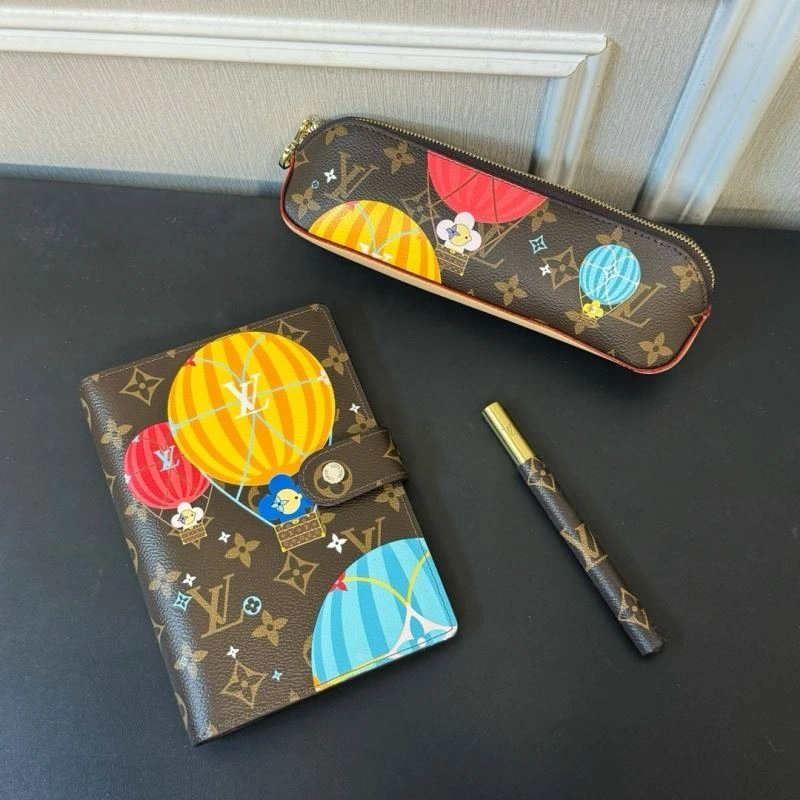 Louis Vuitton Notepads Attractive 269065