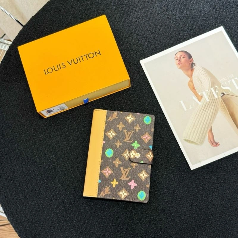Chic Louis Vuitton Notepads 269075