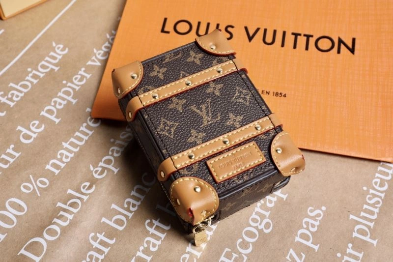 TravelReady Louis Vuitton Ornaments 269847