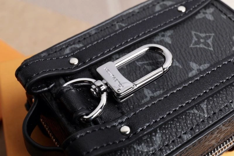 Louis Vuitton Ornaments Contemporary 269862