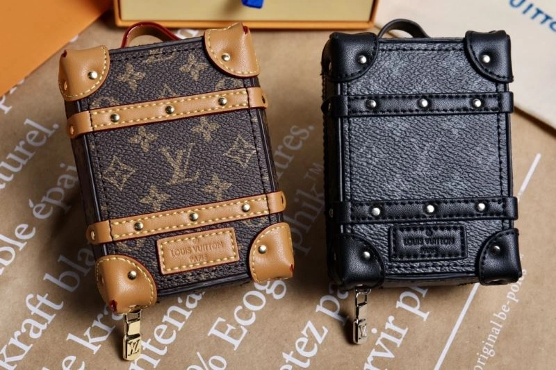 Louis Vuitton Ornaments Contemporary 269862