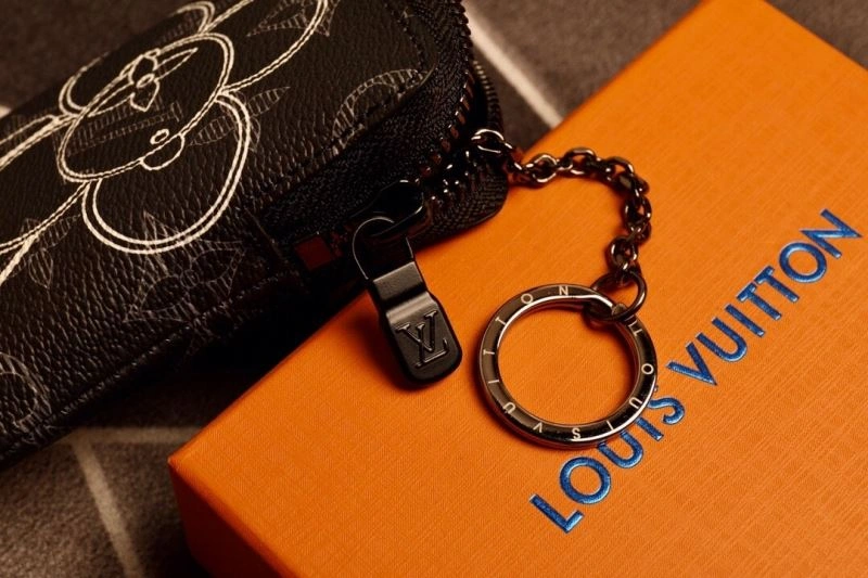Louis Vuitton Ornaments Lightweight 269856