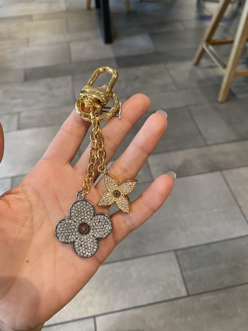 Louis Vuitton Ornaments Unisex 269837