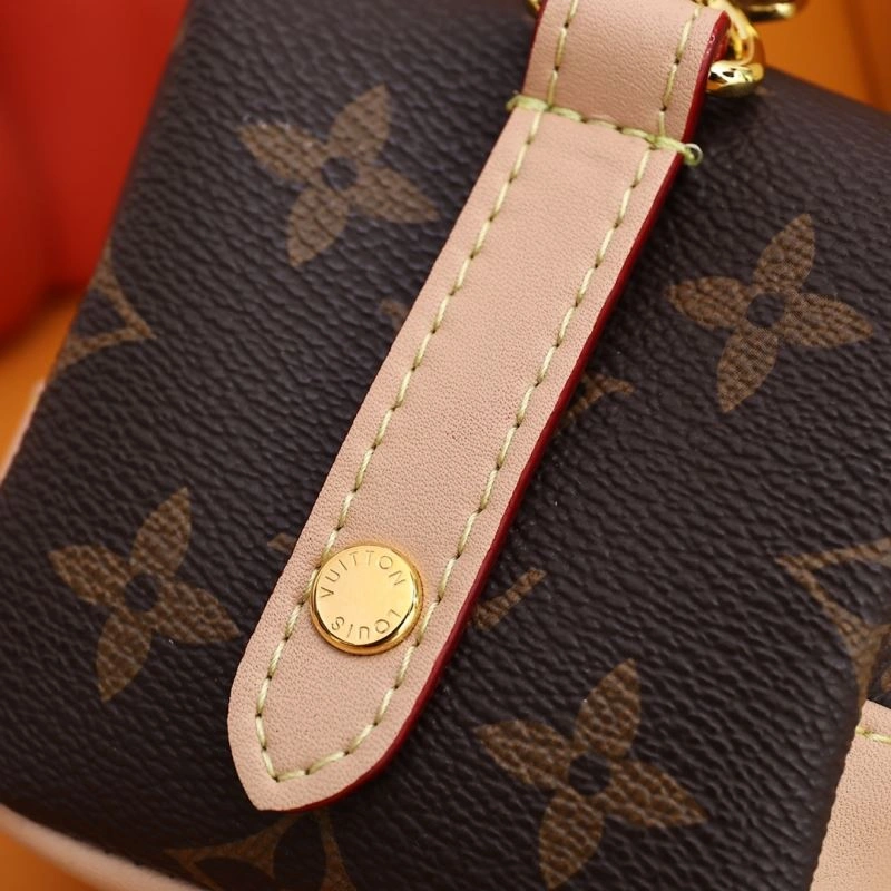 Louis Vuitton Ornaments DailyWear 269821