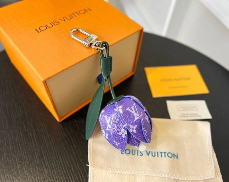 Resilient Louis Vuitton Ornaments 269770
