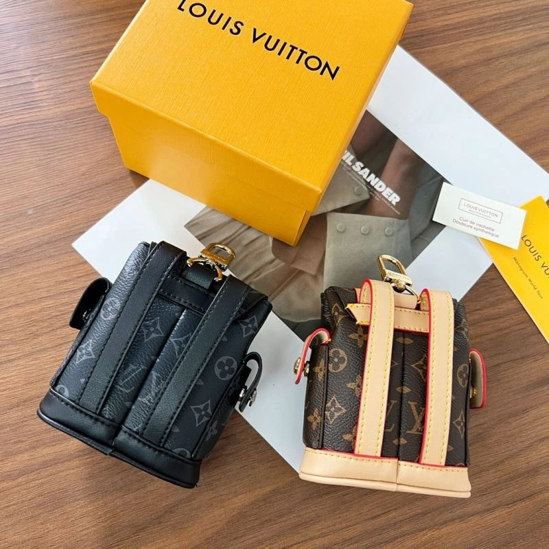 Louis Vuitton Ornaments WeatherProof 269757