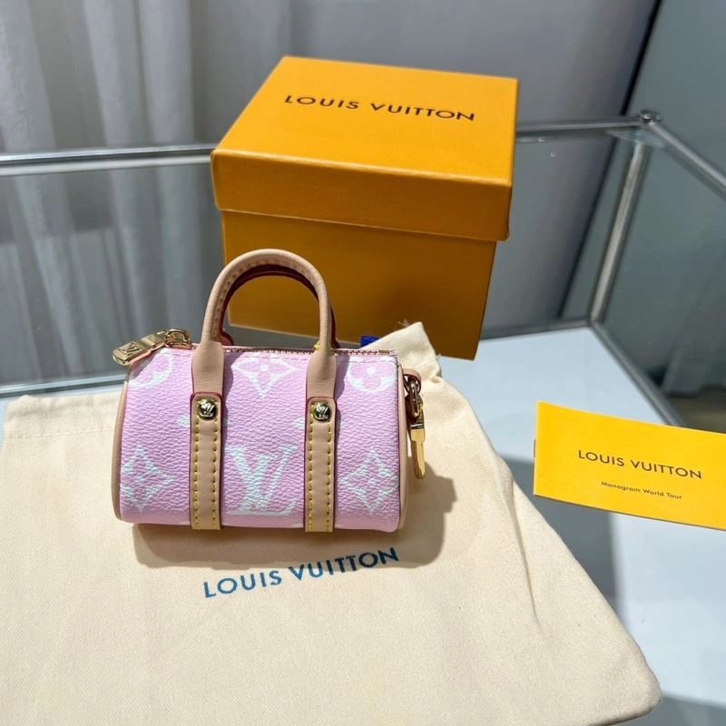 Louis Vuitton Ornaments Effortless 269771