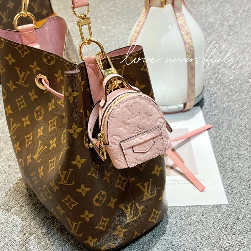 Louis Vuitton Ornaments FastDry 269756