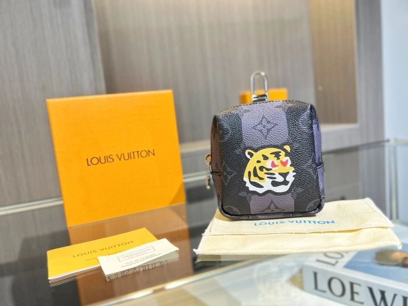 GoodFit Louis Vuitton Ornaments 269759