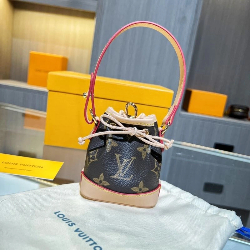 Louis Vuitton Ornaments Sustainable 269772