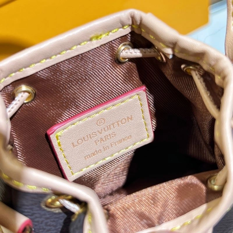Louis Vuitton Ornaments Sustainable 269772