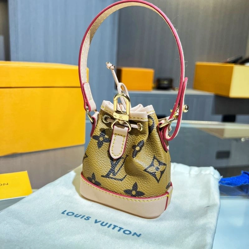 Tailored Louis Vuitton Ornaments 269748