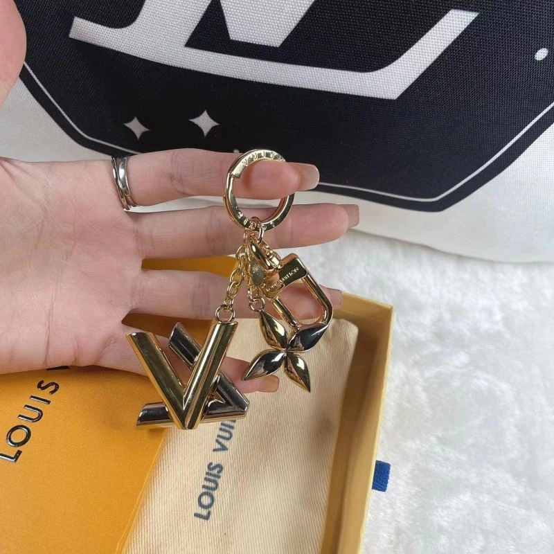 Affordable Louis Vuitton Ornaments 269775