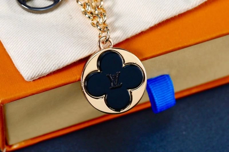 ZipUp Louis Vuitton Ornaments 270391