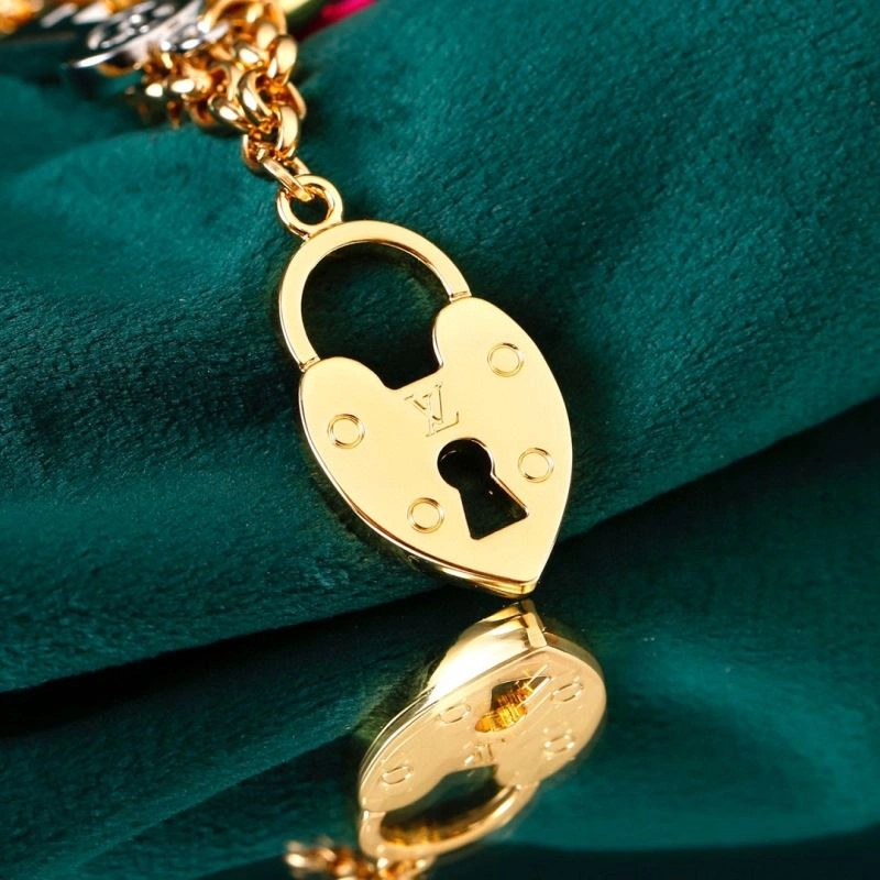 GoodFit Louis Vuitton Ornaments 270393