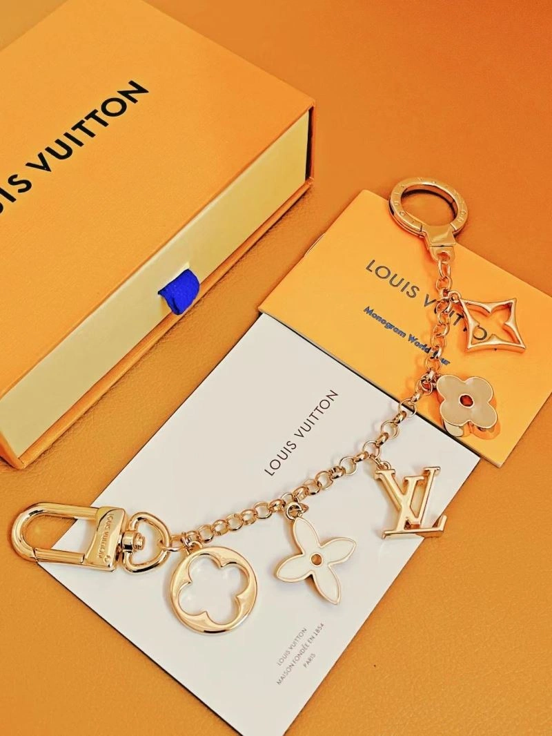 Compact Louis Vuitton Ornaments 270376