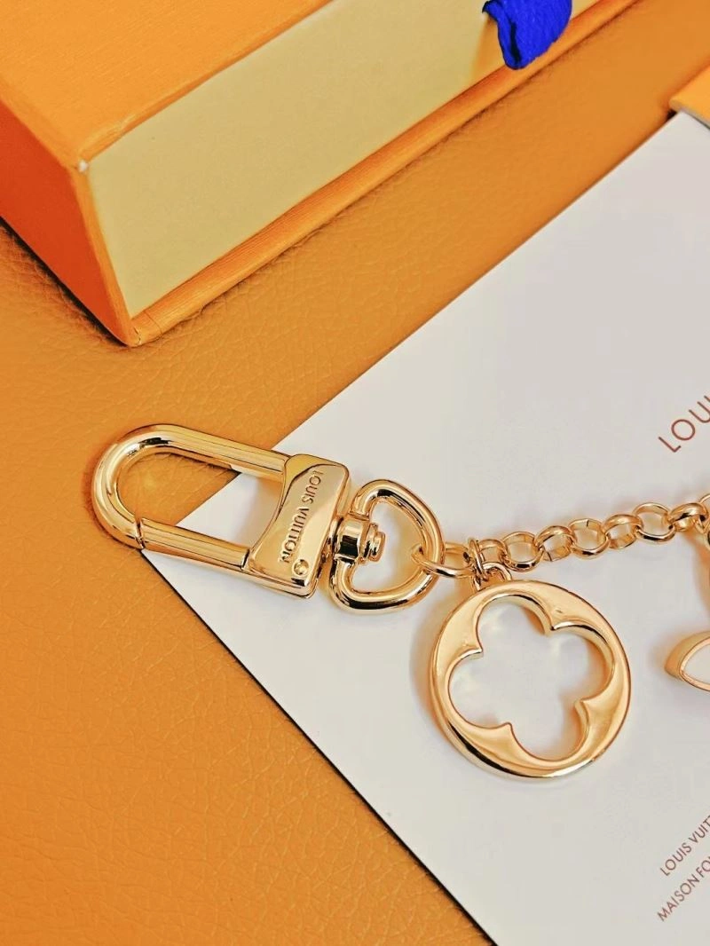 Compact Louis Vuitton Ornaments 270376