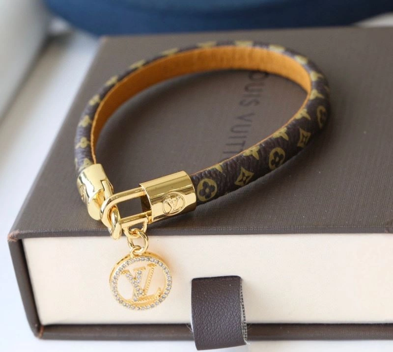 Sleek Louis Vuitton Ornaments 269512