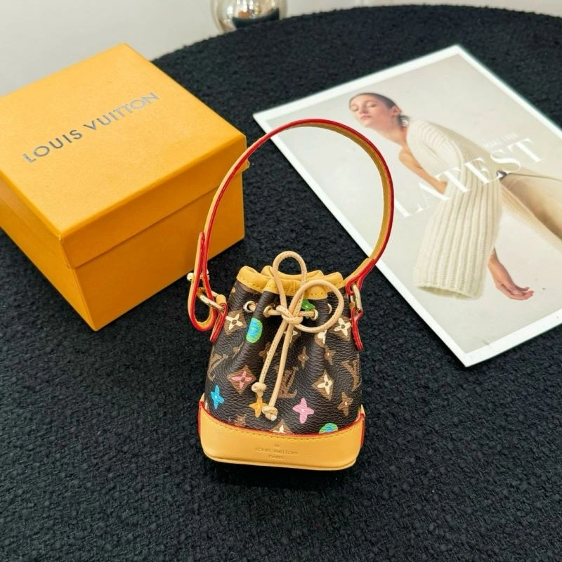 Louis Vuitton Ornaments Lightweight 270329
