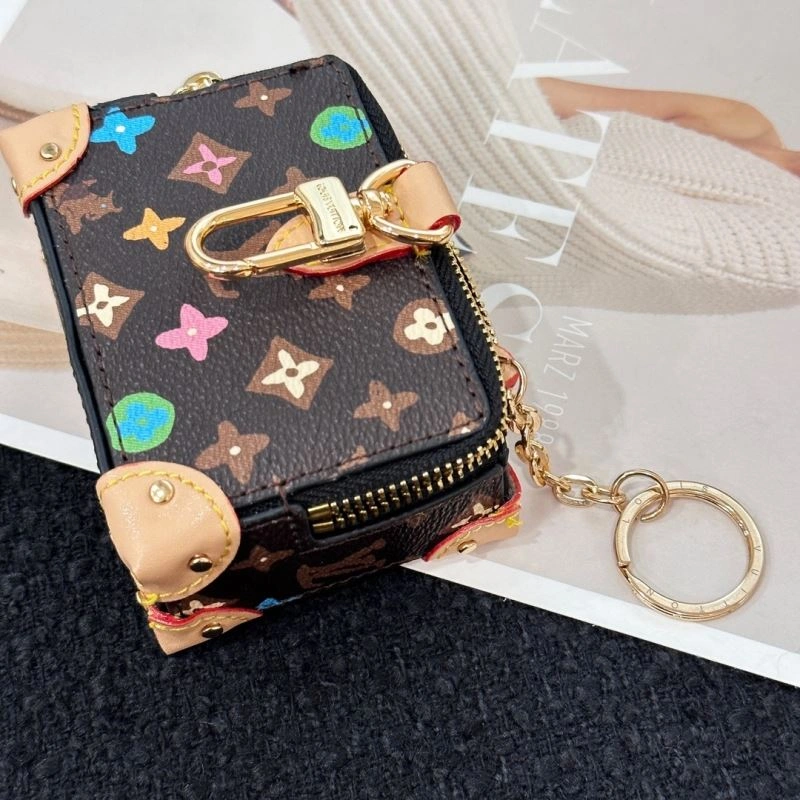 Resilient Louis Vuitton Ornaments 270328