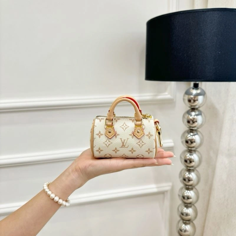 Louis Vuitton Ornaments WellDesigned 270311