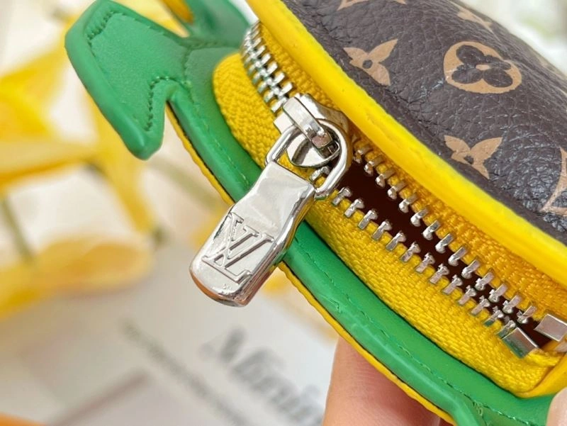 Louis Vuitton Ornaments Thermal 270319