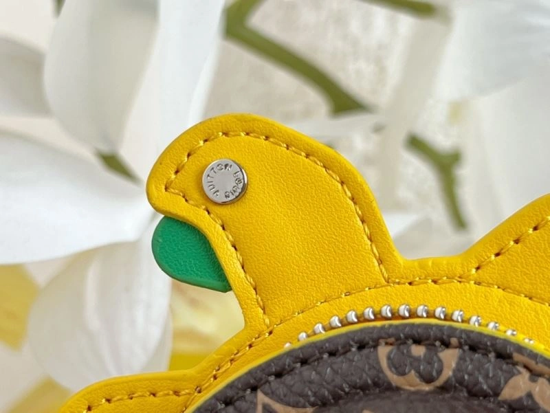 TechFriendly Louis Vuitton Ornaments 270325