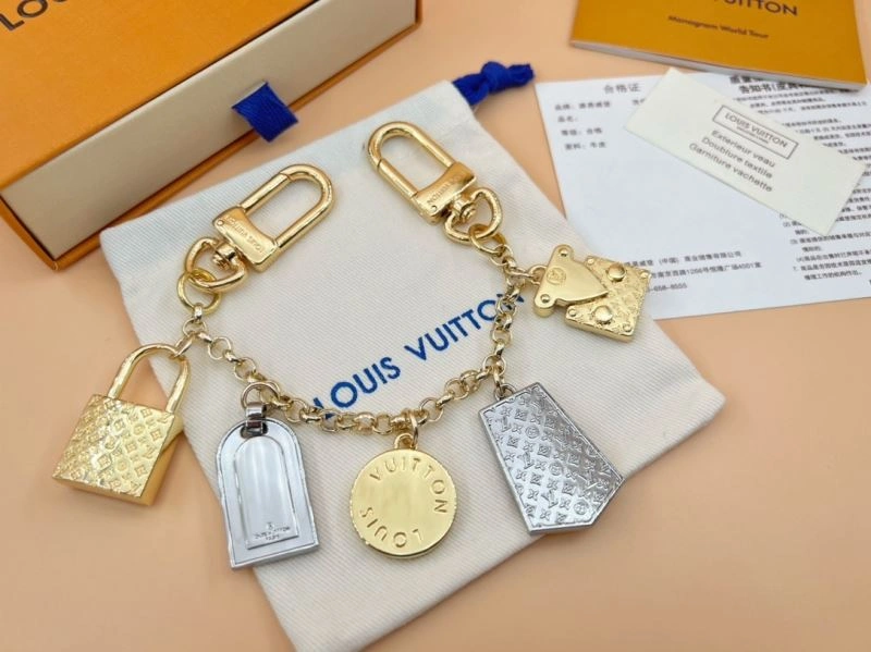 Louis Vuitton Ornaments Neat 270307