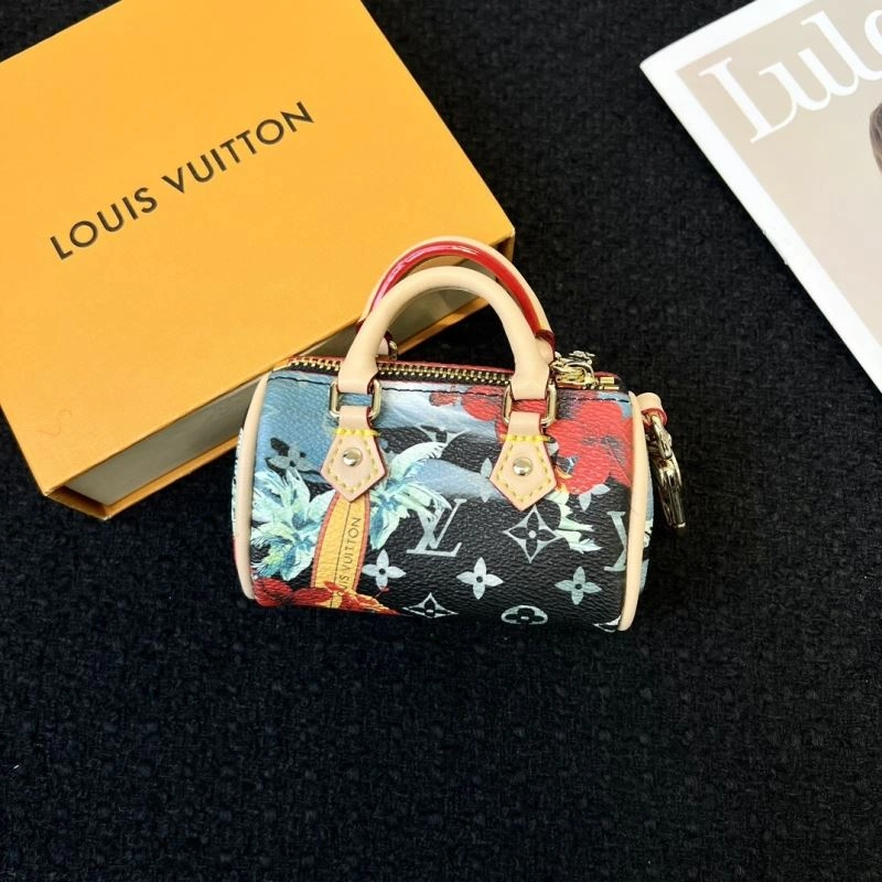 Louis Vuitton Ornaments UrbanChic 270289