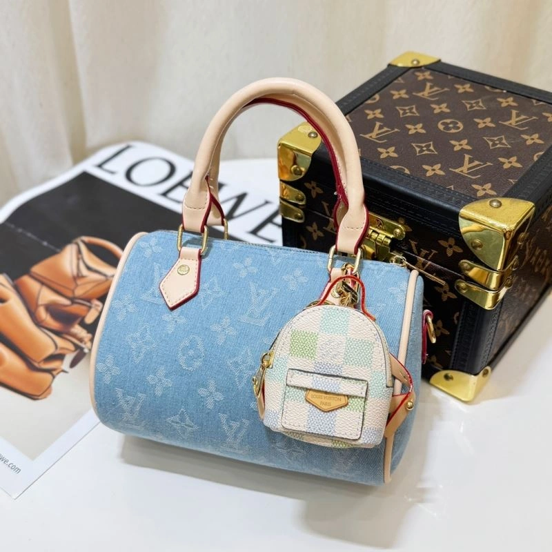 Louis Vuitton Ornaments Effortless 269987