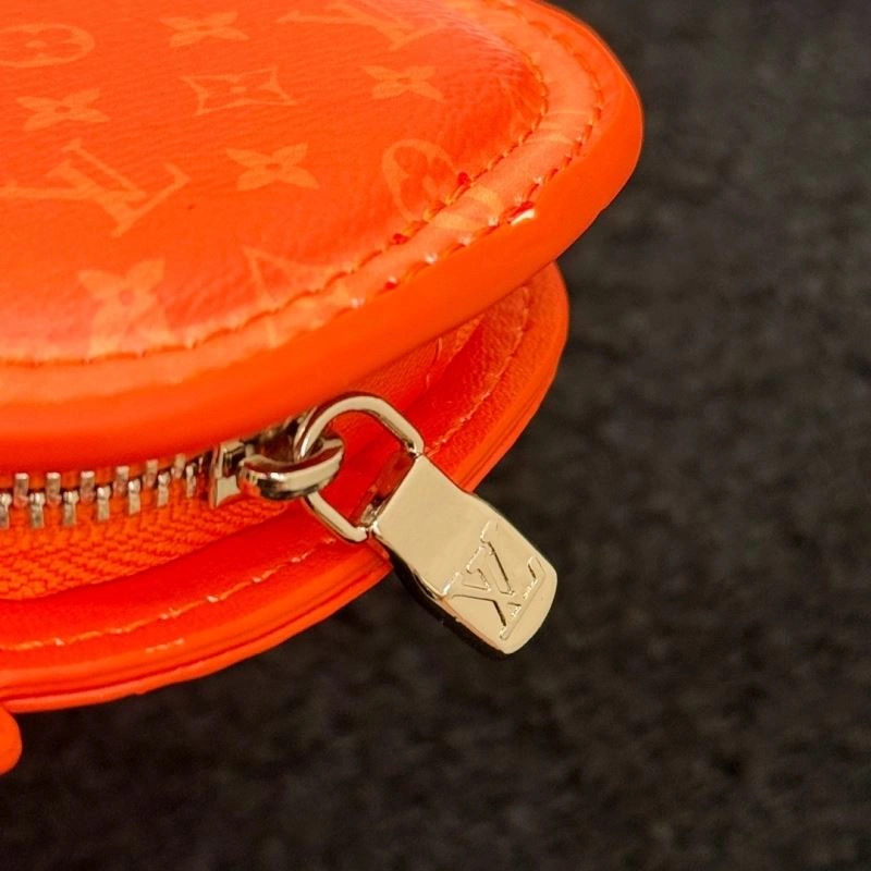 WellDesigned Louis Vuitton Ornaments 269966