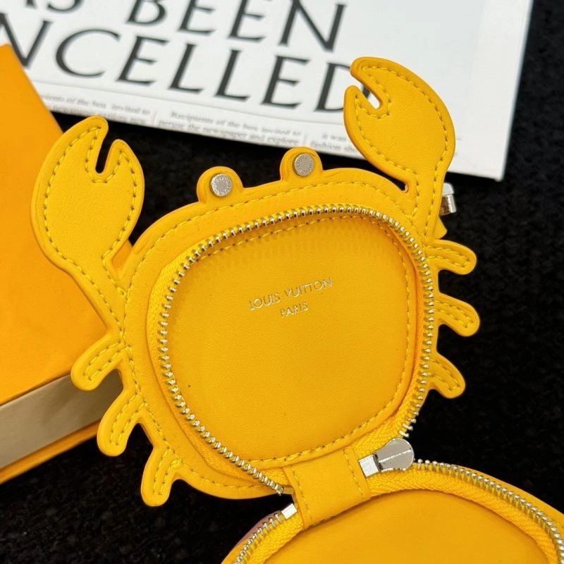 Unisex Louis Vuitton Ornaments 269968