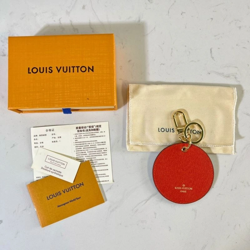 Breathable Louis Vuitton Ornaments 269939