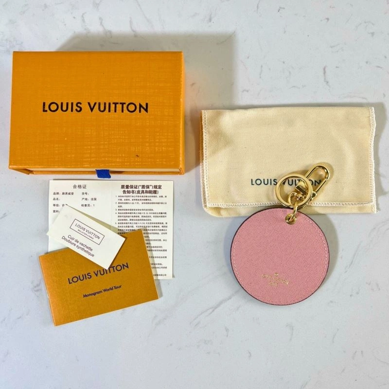 Louis Vuitton Ornaments FashionForward 269933