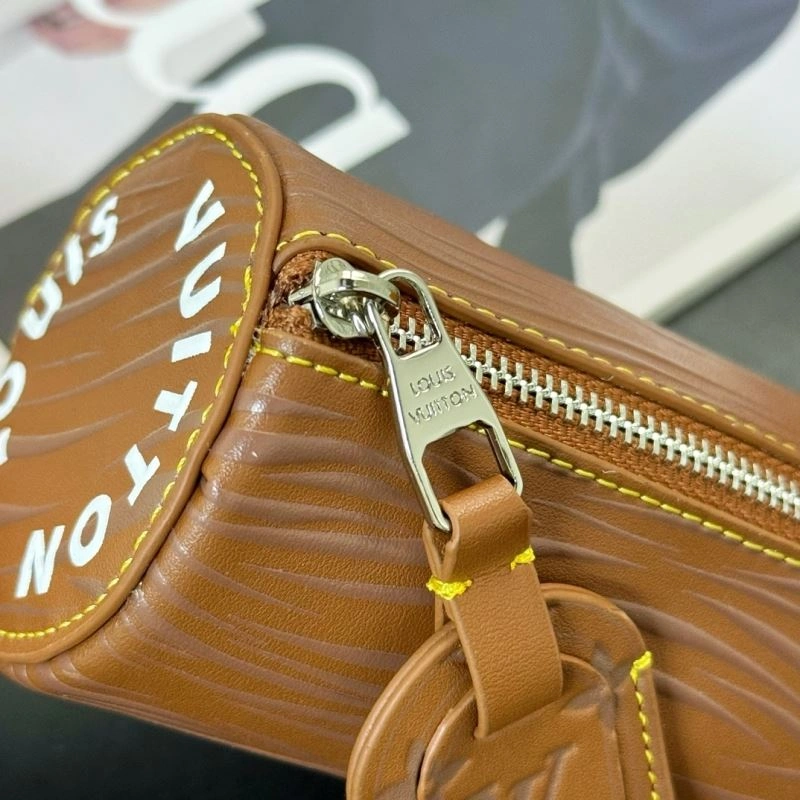 Louis Vuitton Ornaments Breathable 269917