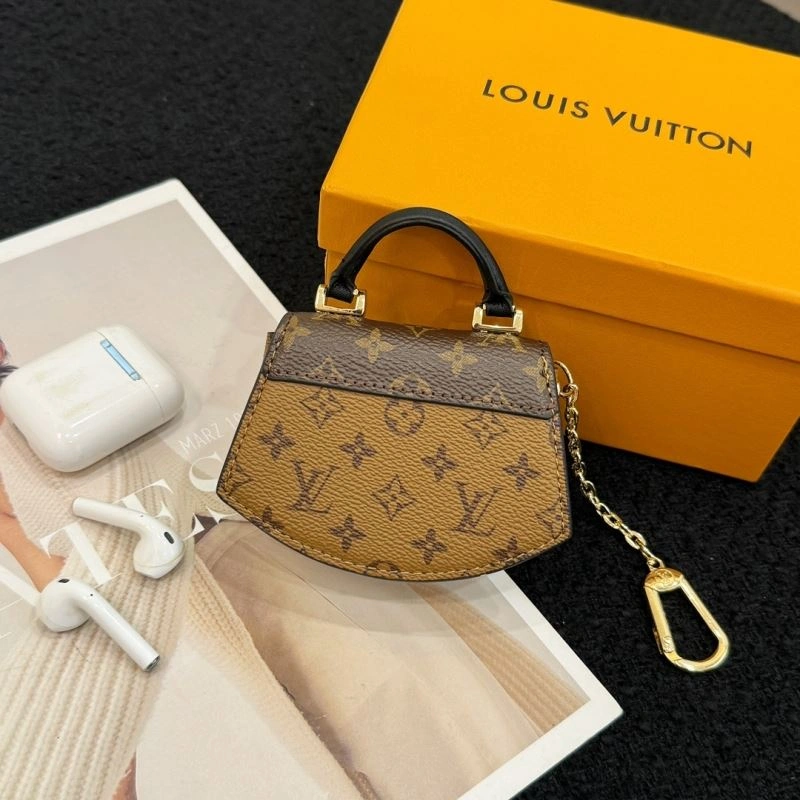 Louis Vuitton Ornaments Effortless 269898