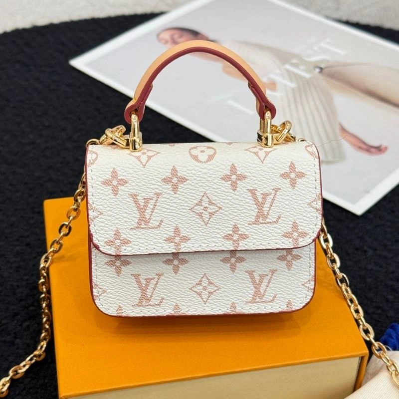 Louis Vuitton Ornaments Contemporary 269662