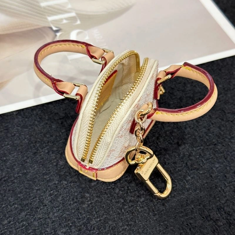 FreshLook Louis Vuitton Ornaments 269683