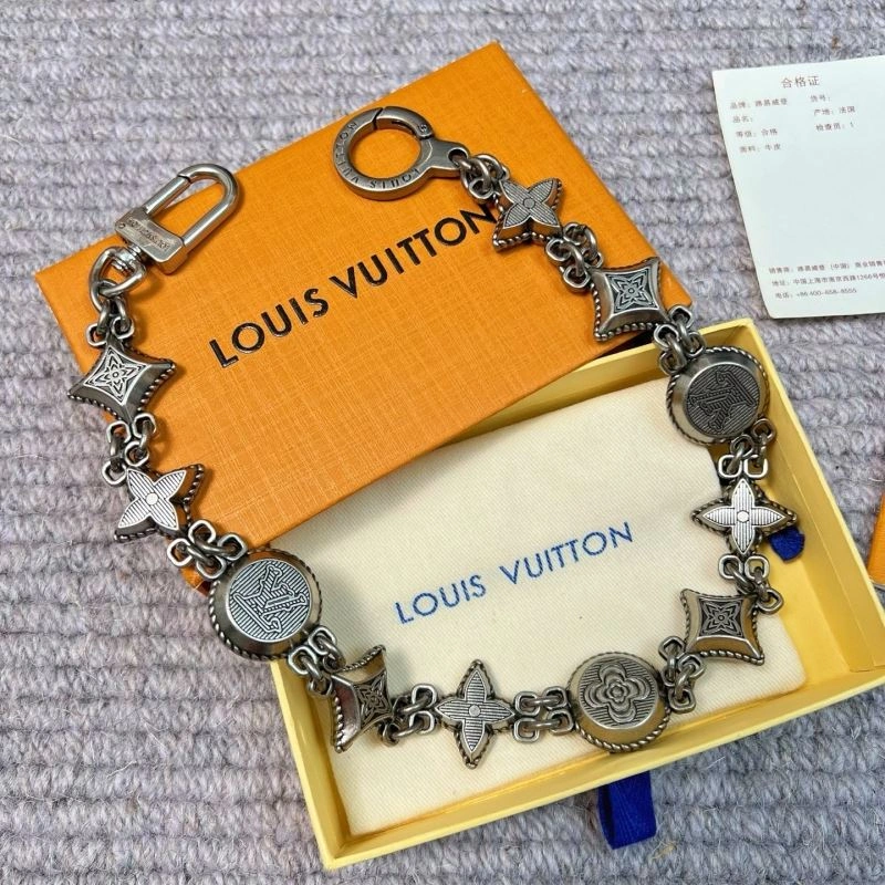 ModernLook Louis Vuitton Ornaments 269427