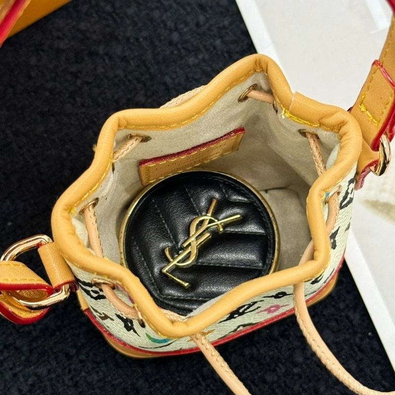 Versatile Louis Vuitton Ornaments 269376