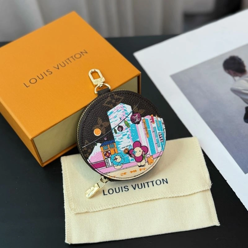 Versatile Louis Vuitton Ornaments 269368