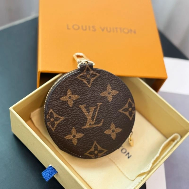 Louis Vuitton Ornaments Compact 269390