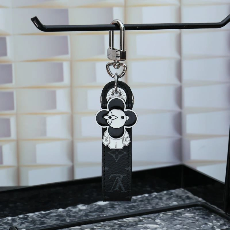 NewStyle Louis Vuitton Ornaments 269362