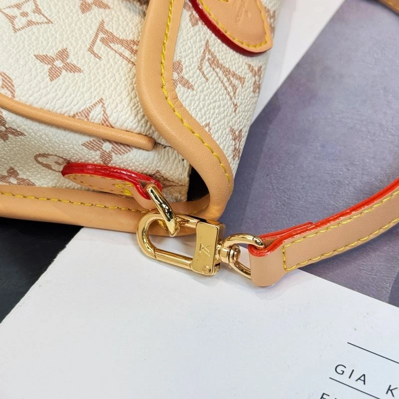 Louis Vuitton Ornaments Stretchable 269350