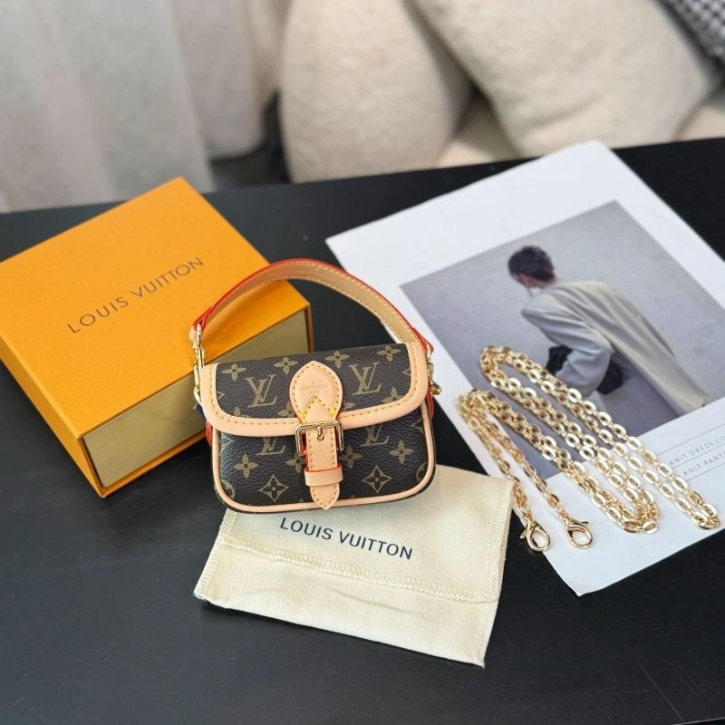 Louis Vuitton Ornaments FashionForward 269345