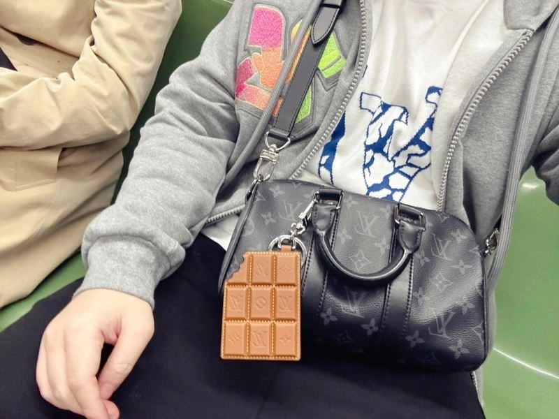 Louis Vuitton Ornaments Original 269343