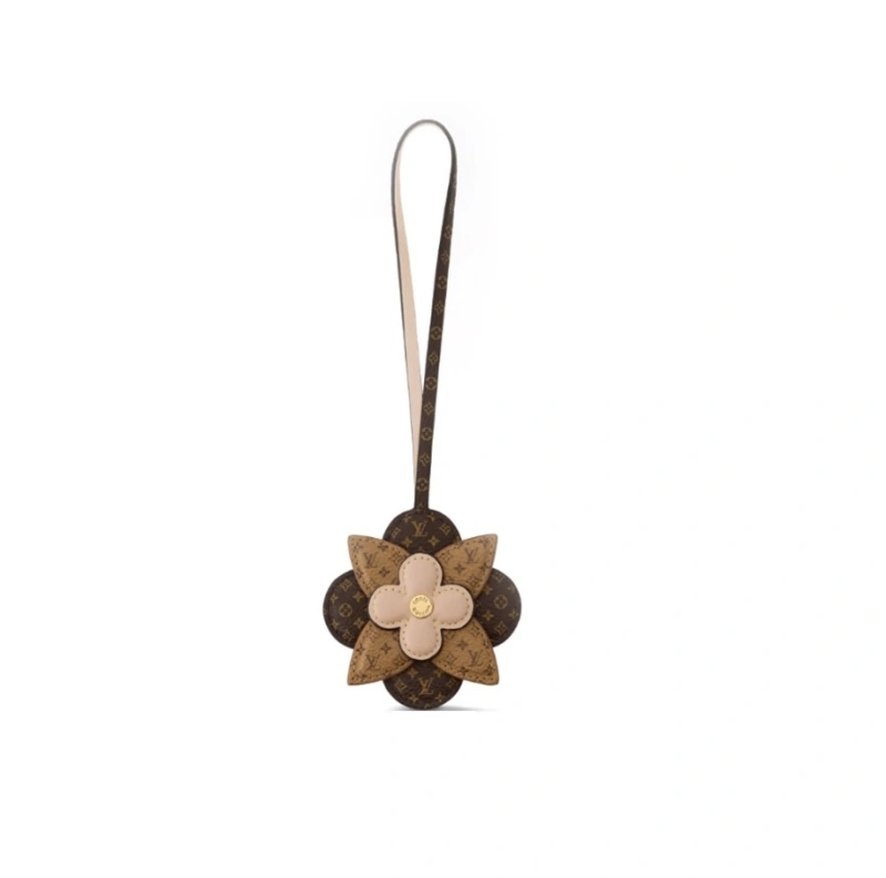 Louis Vuitton Ornaments EyeCatching 269603