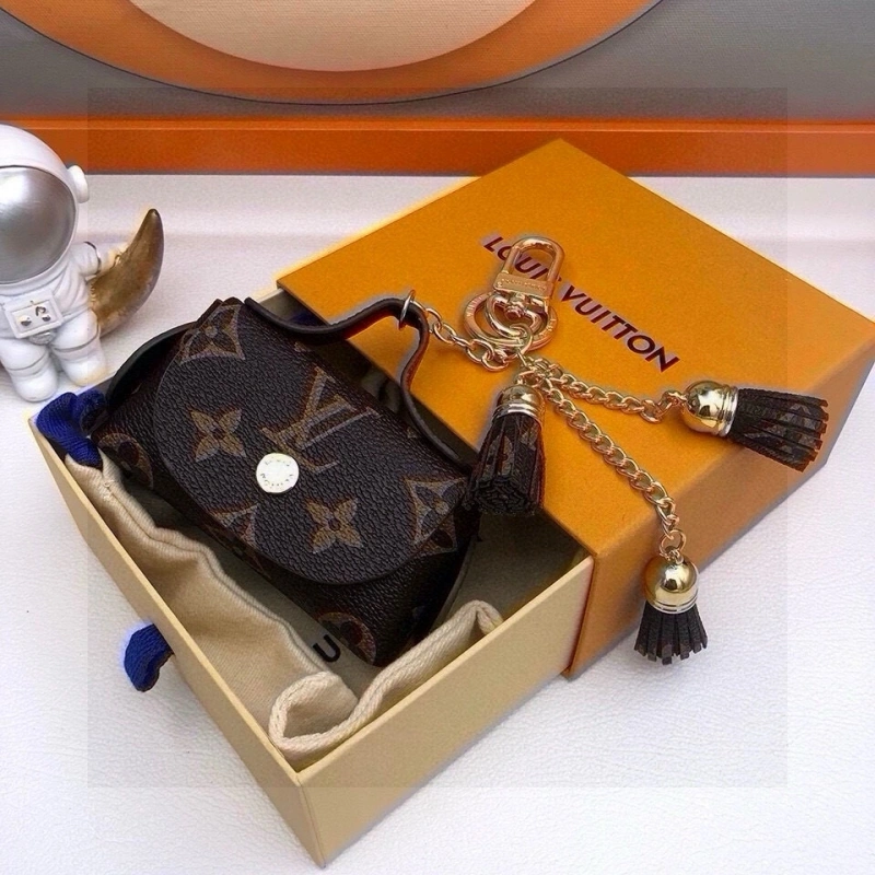 EasyMatch Louis Vuitton Ornaments 269579