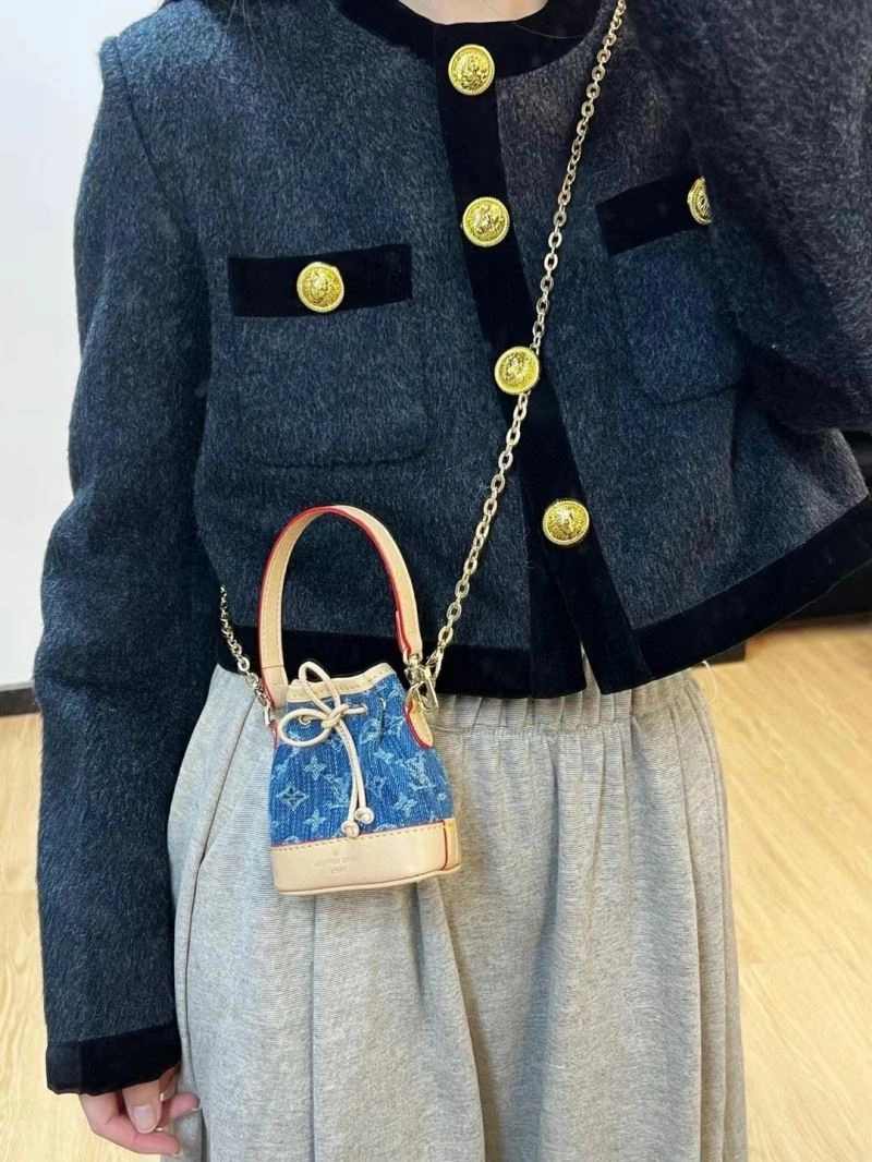 Louis Vuitton Ornaments ZeroBulk 269167